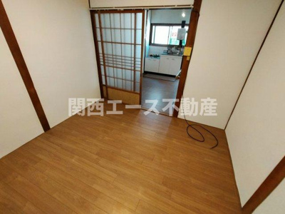  | 南津の辺町貸家