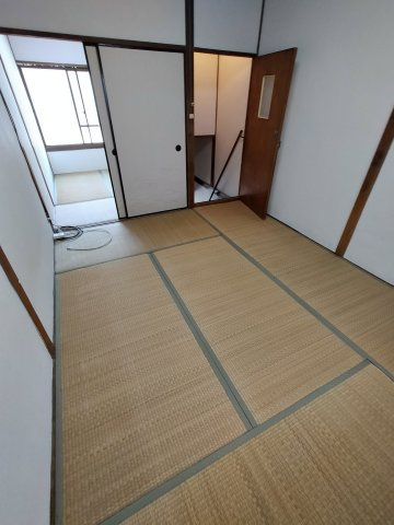  | 南津の辺町貸家