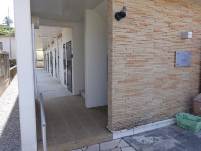 【エントランス】 | レオネクスト稲嶺