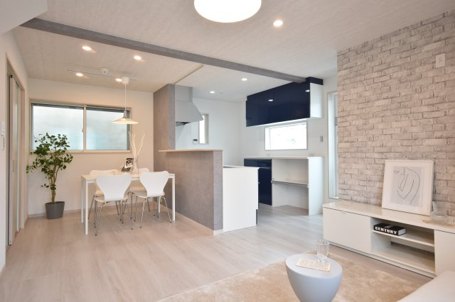 【居間・リビング】 | 山科区御陵久保町　新築戸建