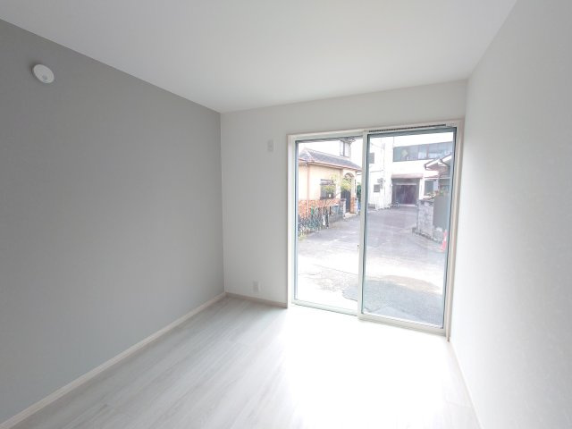 【洋室】 | 山科区御陵久保町　築後未入居モデルハウス
