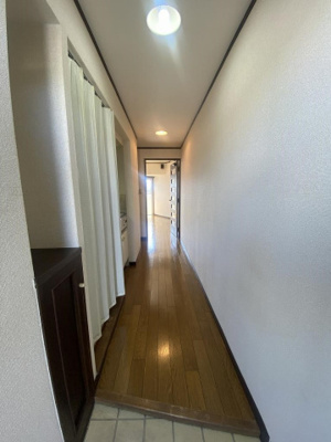 【玄関】 | ライオンズマンションキャンパスシティ香椎 | 別号室の写真になります。現況優先。