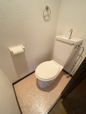 【トイレ】 | ライオンズマンションキャンパスシティ香椎 | 別号室の写真になります。現況優先。