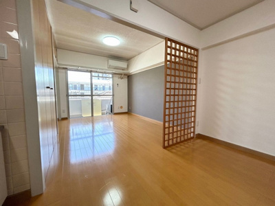 【居間・リビング】 | 河村レジデンス | 別号室の写真になります。現況優先。