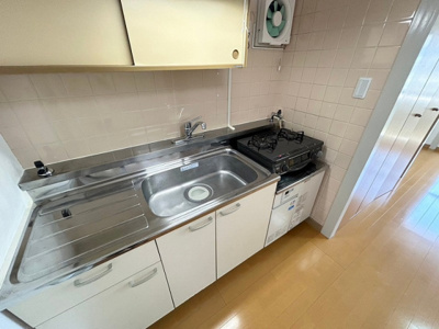 【キッチン】 | 河村レジデンス | 別号室の写真になります。現況優先。