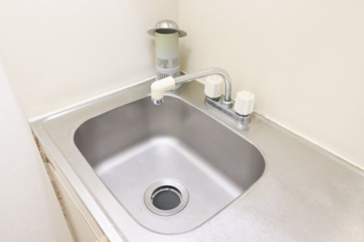 【キッチン】 | 西新南レジデンス | 別号室の写真になります。現況優先。