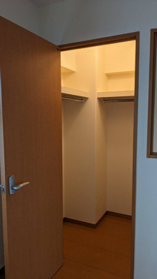 【収納】 | ソフィアBLD | 別号室の写真になります。現況優先。