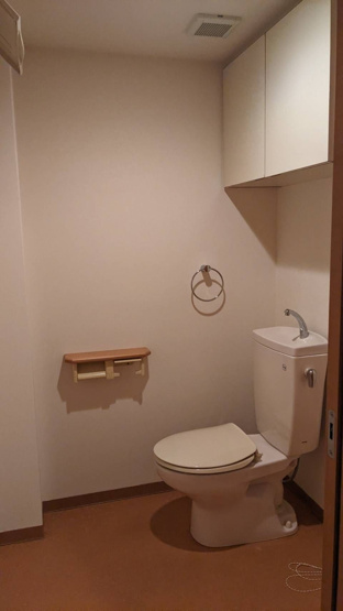 【トイレ】 | ソフィアBLD | 別号室の写真になります。現況優先。