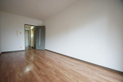 【洋室】 | プラン・ド・ビ藤崎 | 別号室の写真になります。現況優先。