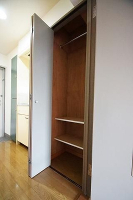 【収納】 | プラン・ド・ビ藤崎 | 別号室の写真になります。現況優先。
