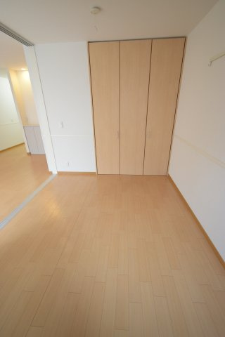 ワイズグリーンⅠの洋室