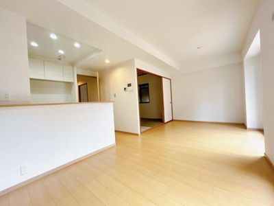 【居間・リビング】 | 生駒グリーンマンションイーストウイング