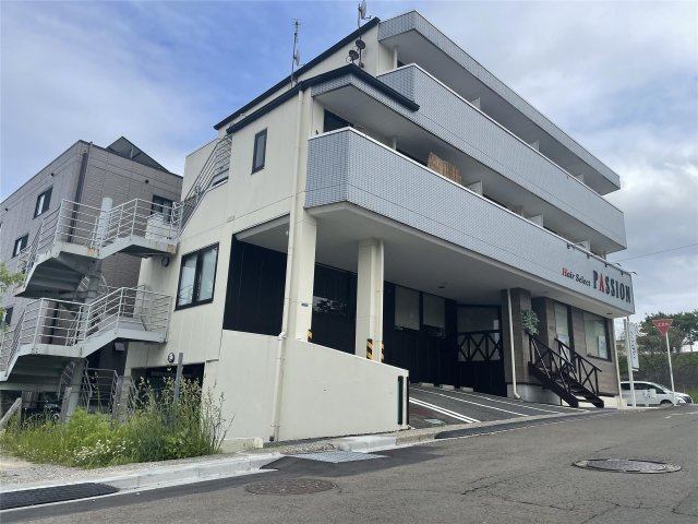 【外観】メイプル・アーサ中山