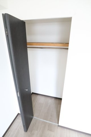 大阪市都島区片町１丁目の賃貸マンションの収納