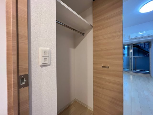 プライムアーバン御堂筋本町の収納