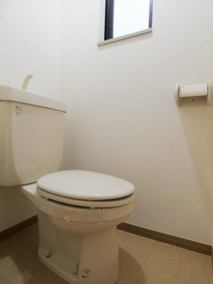 【トイレ】 | リブイン博多 | 別号室の写真になります。現況優先。
