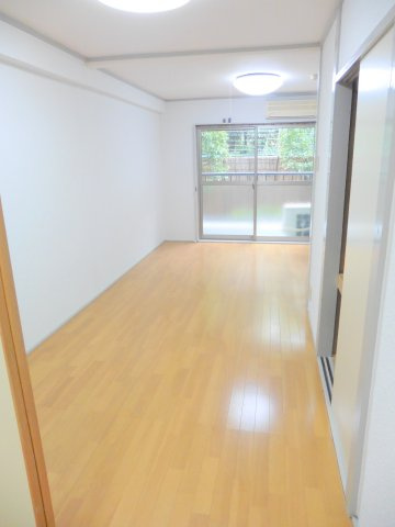 サトウハウスの居間・リビング