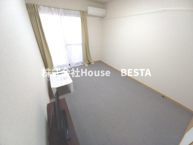 レオパレス兵庫駅南通りの和室