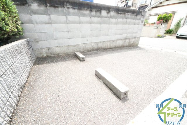 モンタナトップスの駐車場|カースペースがあります