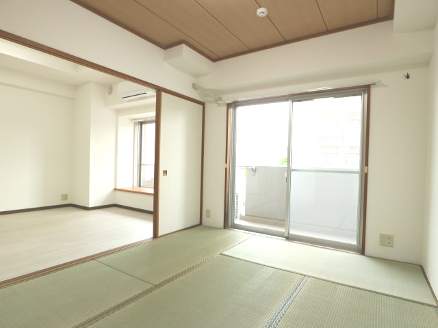 レジェンド南大泉の和室