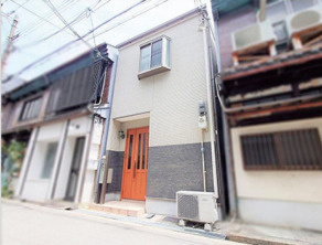 【外観】 | 北区中崎３丁目中古戸建 | 2010年８月竣工