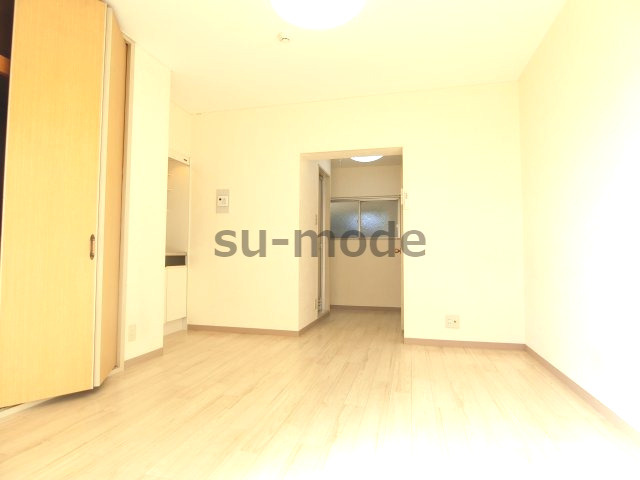 アンフィニィ橋の内Ⅰの洋室