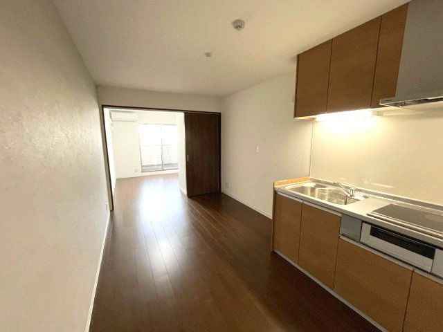 ルクレール菱屋の居間・リビング