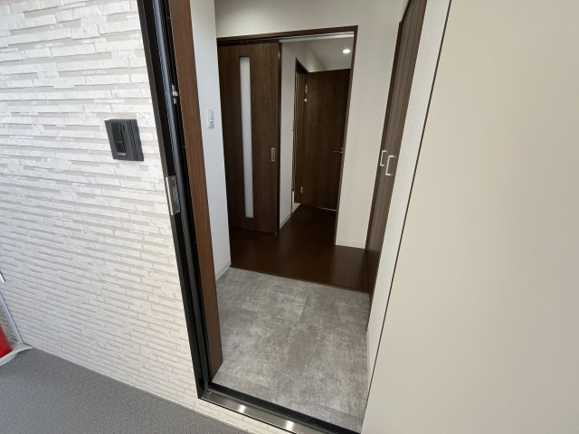 ルクレール菱屋の玄関