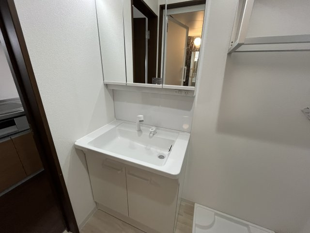 ルクレール菱屋の独立洗面台
