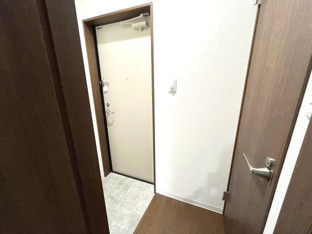 ルクレール菱屋の玄関