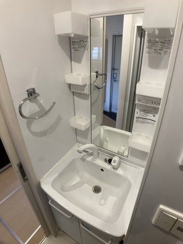 南桜の独立洗面台