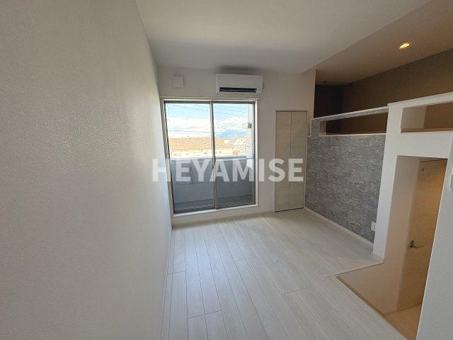 modern palazzo福田町B棟の居間・リビング|※室内画像は類似物件のもの