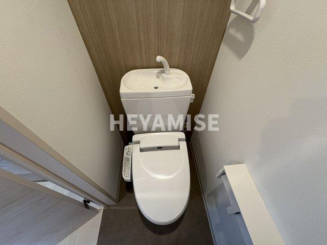 modern palazzo福田町B棟のトイレ|※室内画像は類似物件のもの