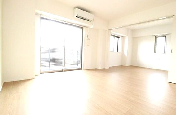 アルメール津田沼の居間・リビング