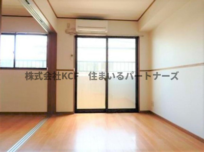 【居間・リビング】 | コーポ廣重 | 使いやすい居間です