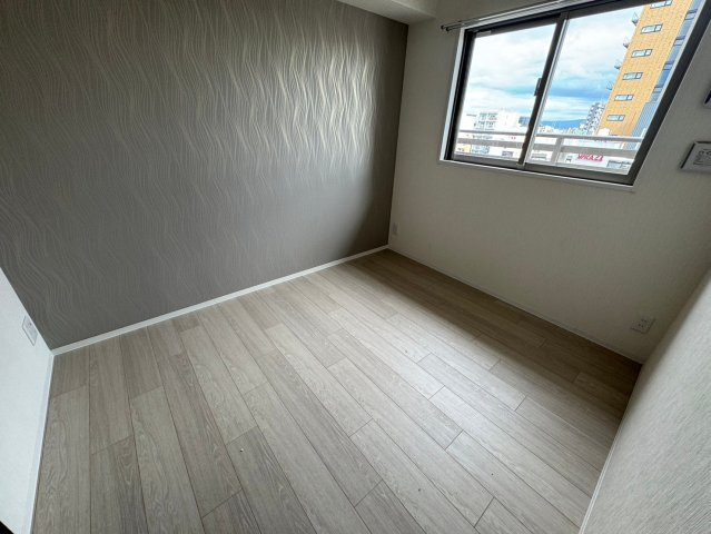 パークフラッツ弁天町駅前の内装