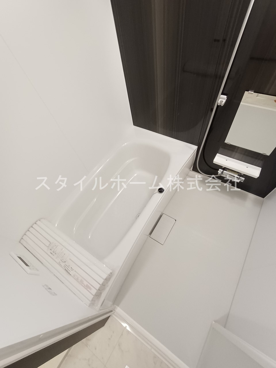 セントラル前芝の浴室|別部屋写真です。
