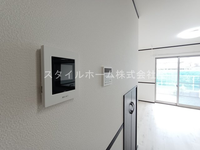 セントラル前芝のセキュリティ|別部屋写真です。