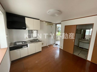 【居間・リビング】 | ボヌール | ゆったり過ごせる居間です