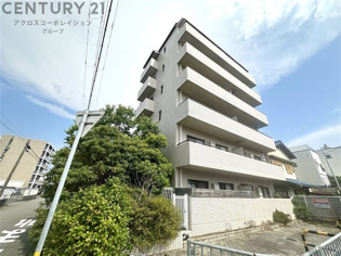 セントラル第2東園田の外観