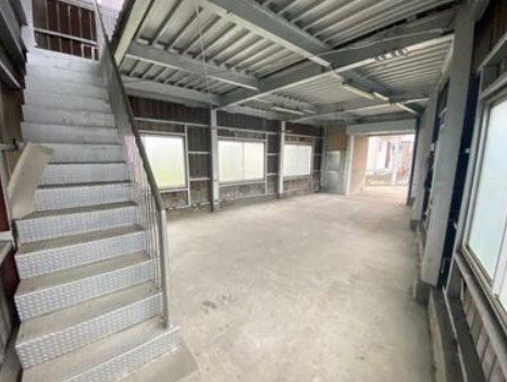 守山市今宿２丁目の倉庫の内装|内装です