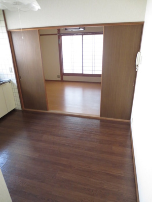 【居間・リビング】 | 城南ビル