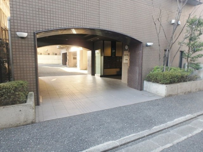 ★マンション入口★