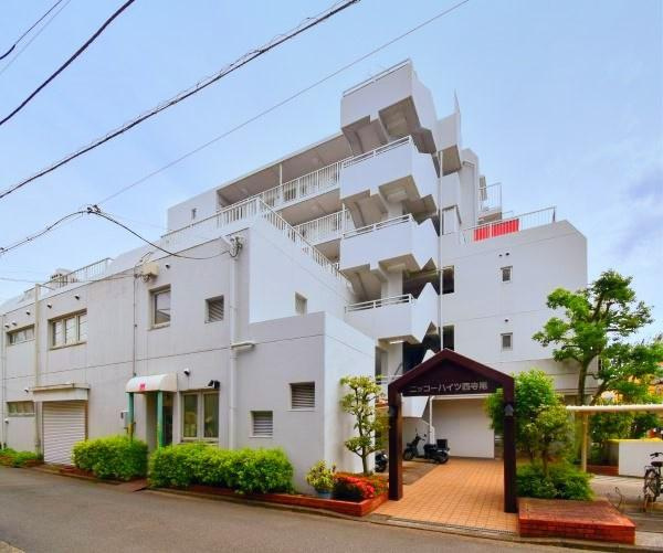 横浜市神奈川区西寺尾２丁目の中古マンションの外観|周辺は生活利便施設が点在しています。
是非一度、現地へお越しください！
ご自宅までの送迎も可能です！