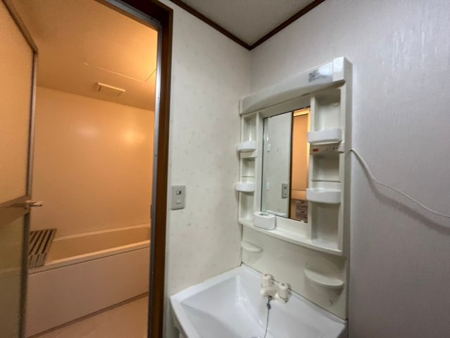 カマラードの洗面所