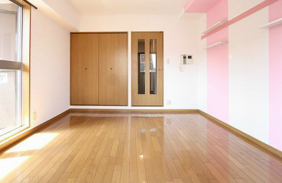 Ｒ’ｓ　Ｏｎｅの寝室