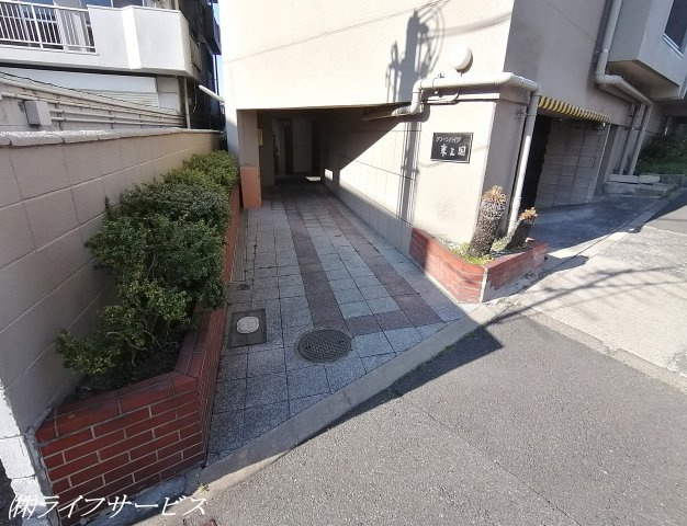【エントランス】 | グリーンハイツ東三国 | エントランス