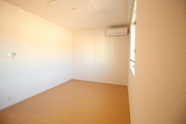 ファースト・スターの寝室|寝室にぴったりのお部屋です