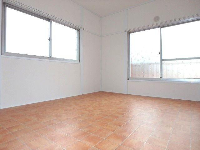 【洋室】 | 大楽寺町　リフォーム中古