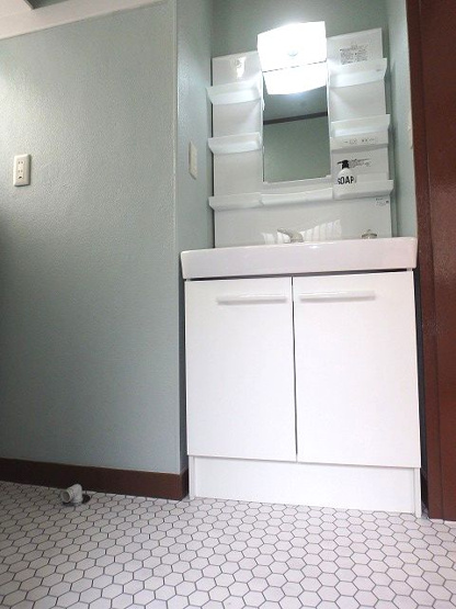 【独立洗面台】 | 大楽寺町　リフォーム中古